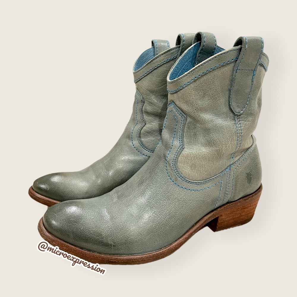 RARE Frye Carson Pull On Blue Leather Southern/Western Low Heel Cowgirl Boots - Picture 5 of 10